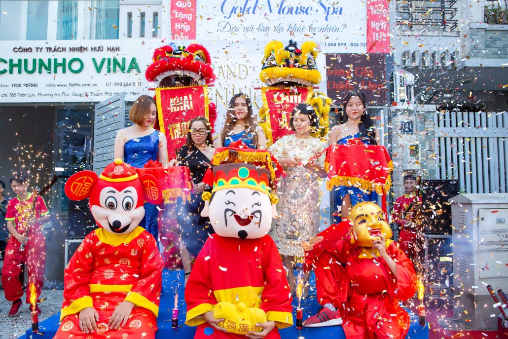 tổ chức sự kiện khai trương